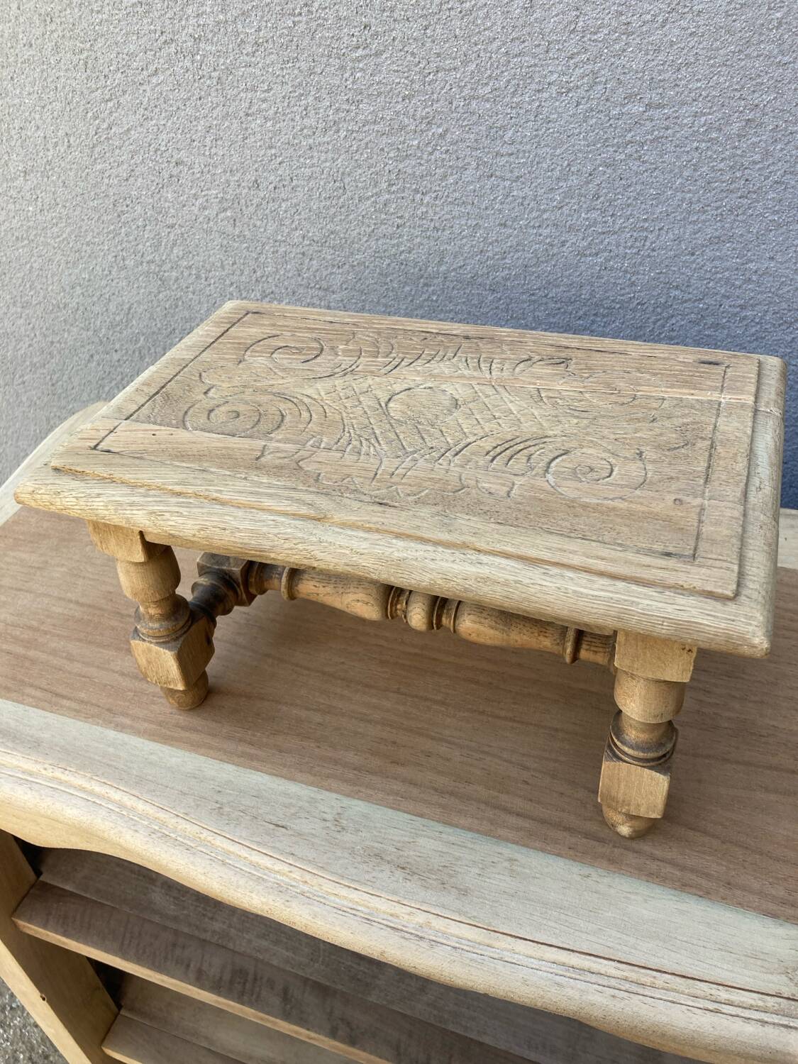 Small stool rustic raw oak sculpted top