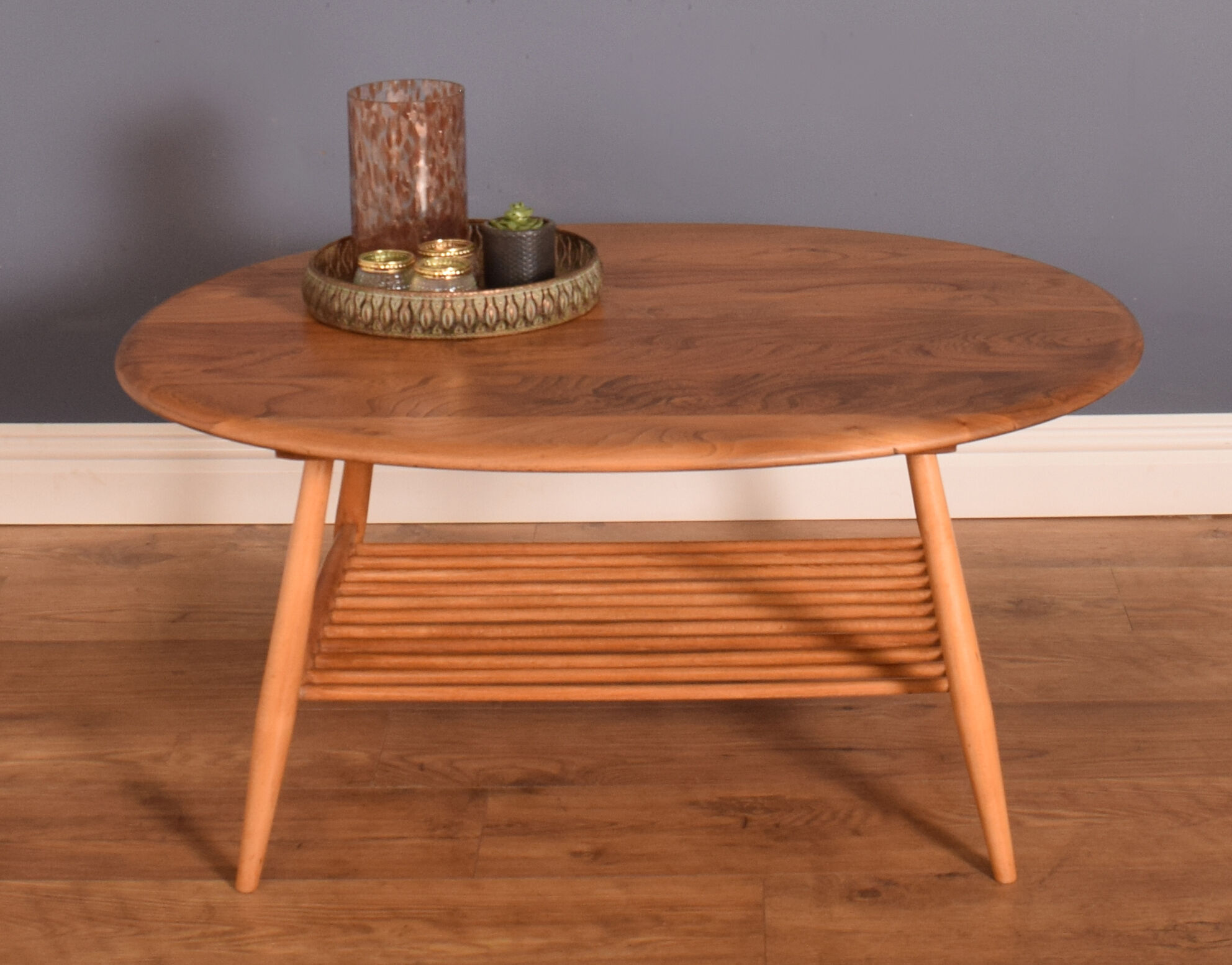 Table à souper ovale vintage vintage elm retro ercol 454 avec porte-magazines