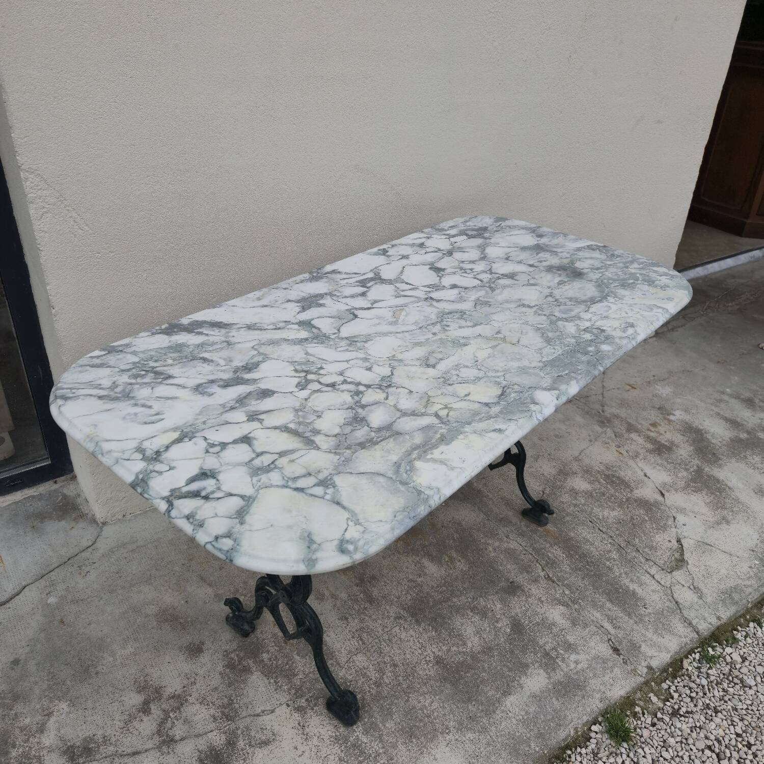 Antique cast iron and marble bistro restaurant table - 1.40m