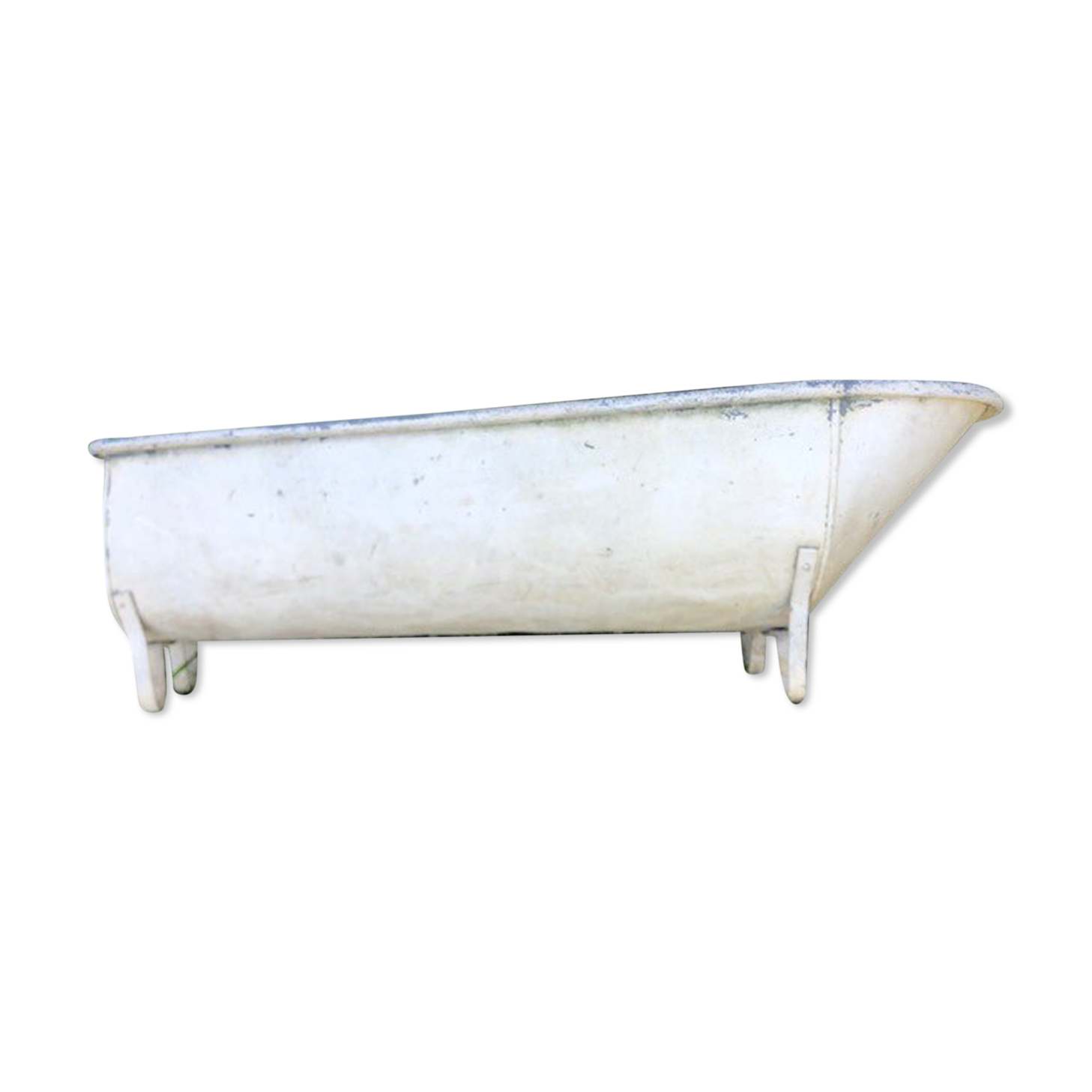 Ancient zinc bathtub