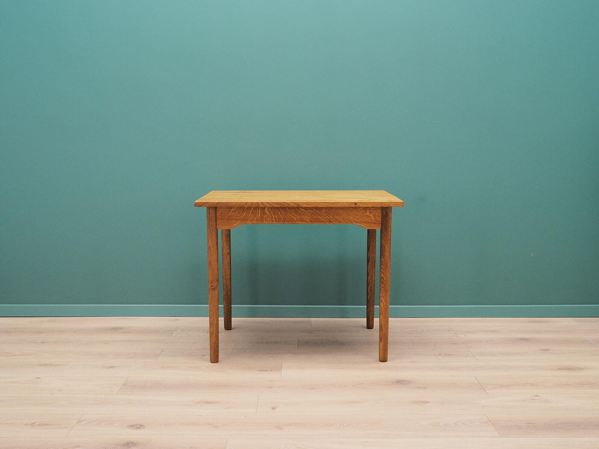 Table ash, danish design, 80's