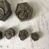 Ensemble de poids anciens de mesure début xxème