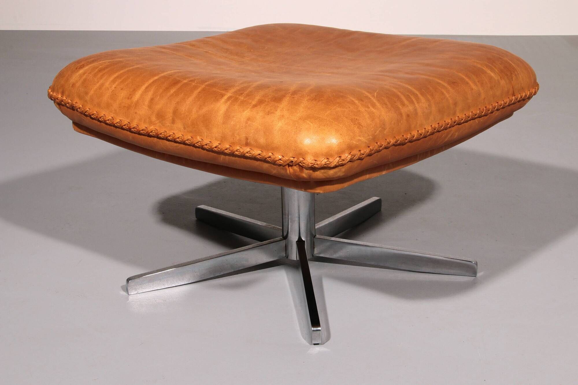 Vintage de Sede S 231 Leather armchair & ottoman, Switzerland 1960s