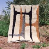 Handmade Berber rug, size 160 x 240 cm