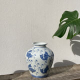Chinese blue and white fish vase