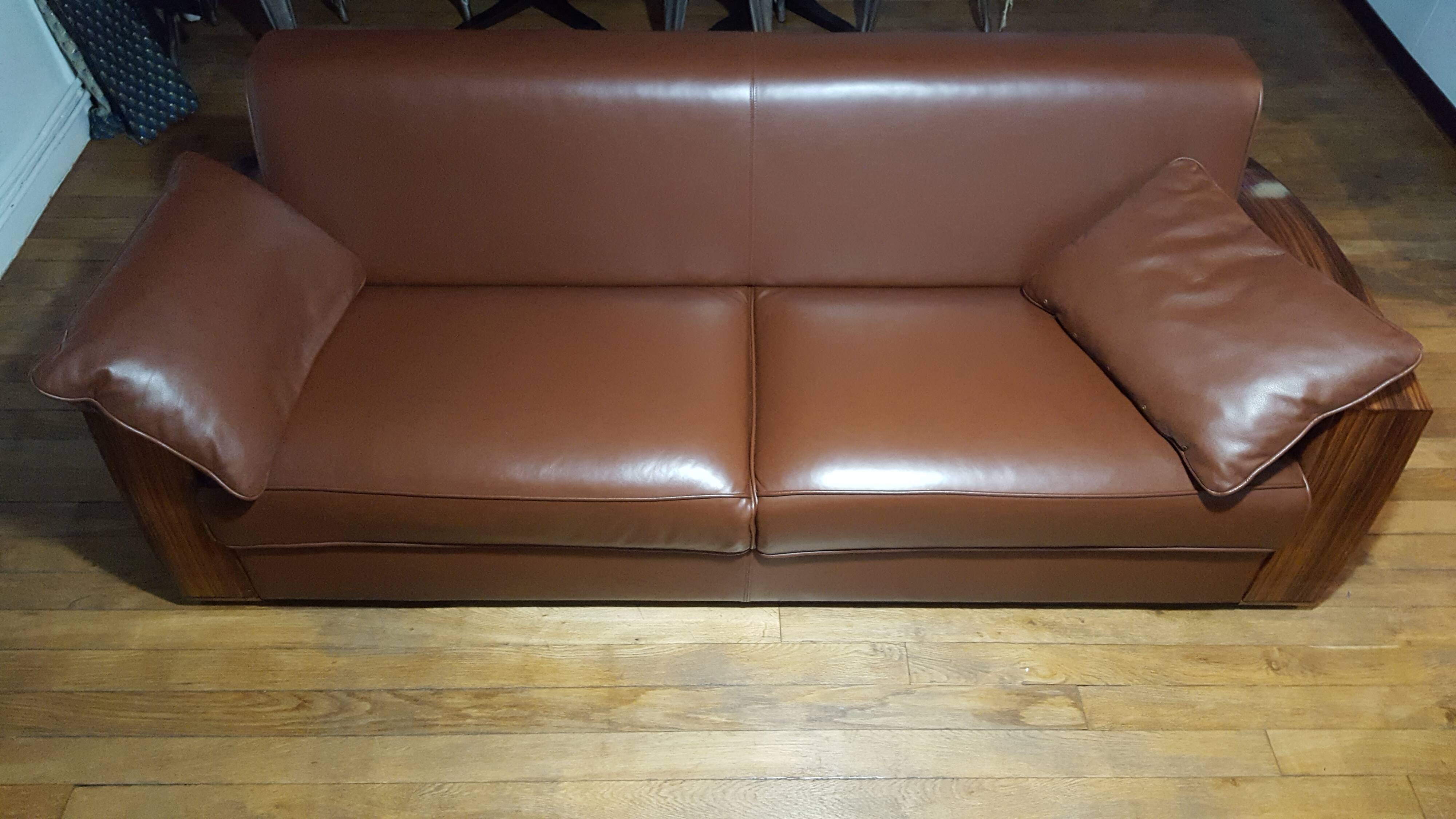 Sofa leather and rosewood