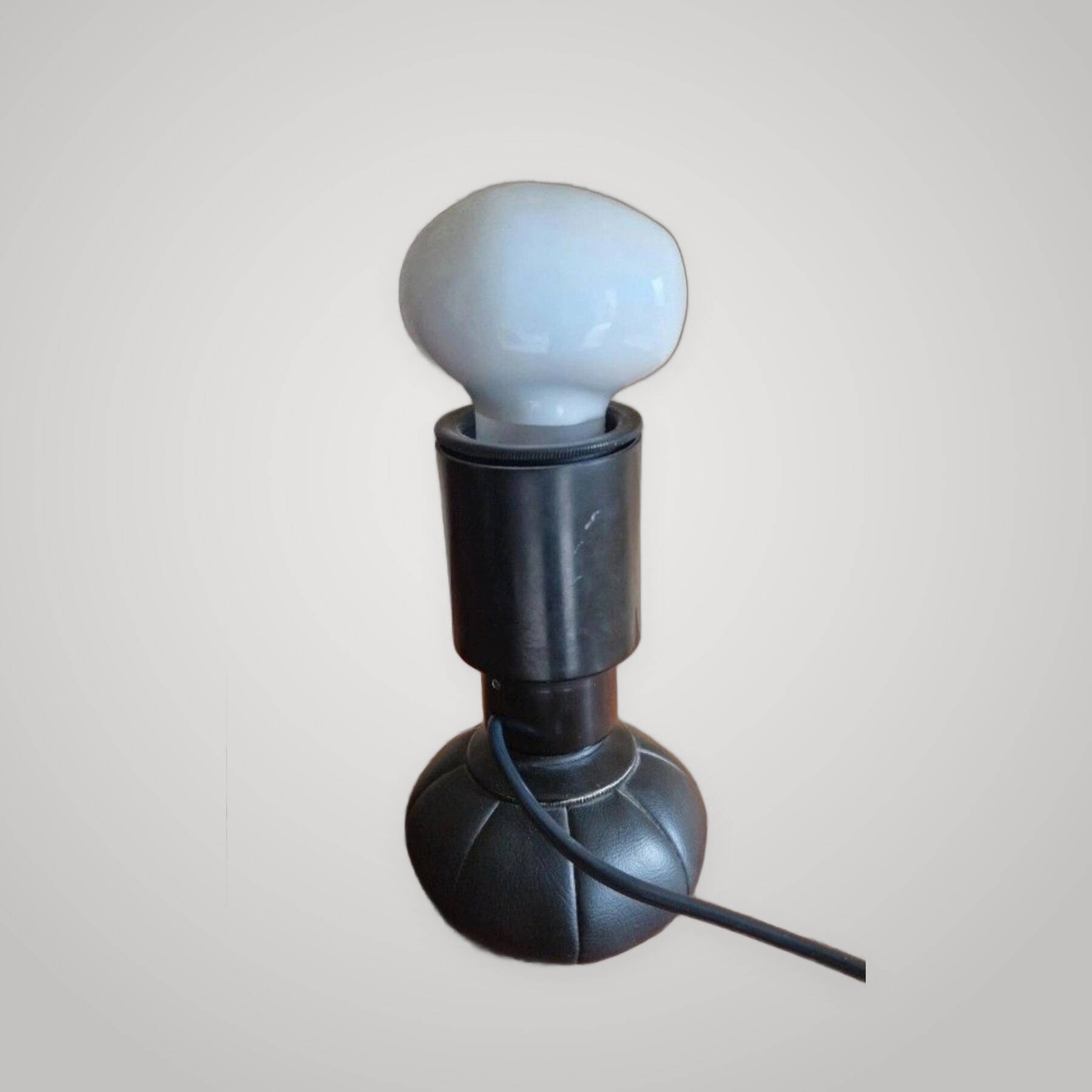 Space Age 600C Lamp Design by Gino Sarfatti for Arteluce