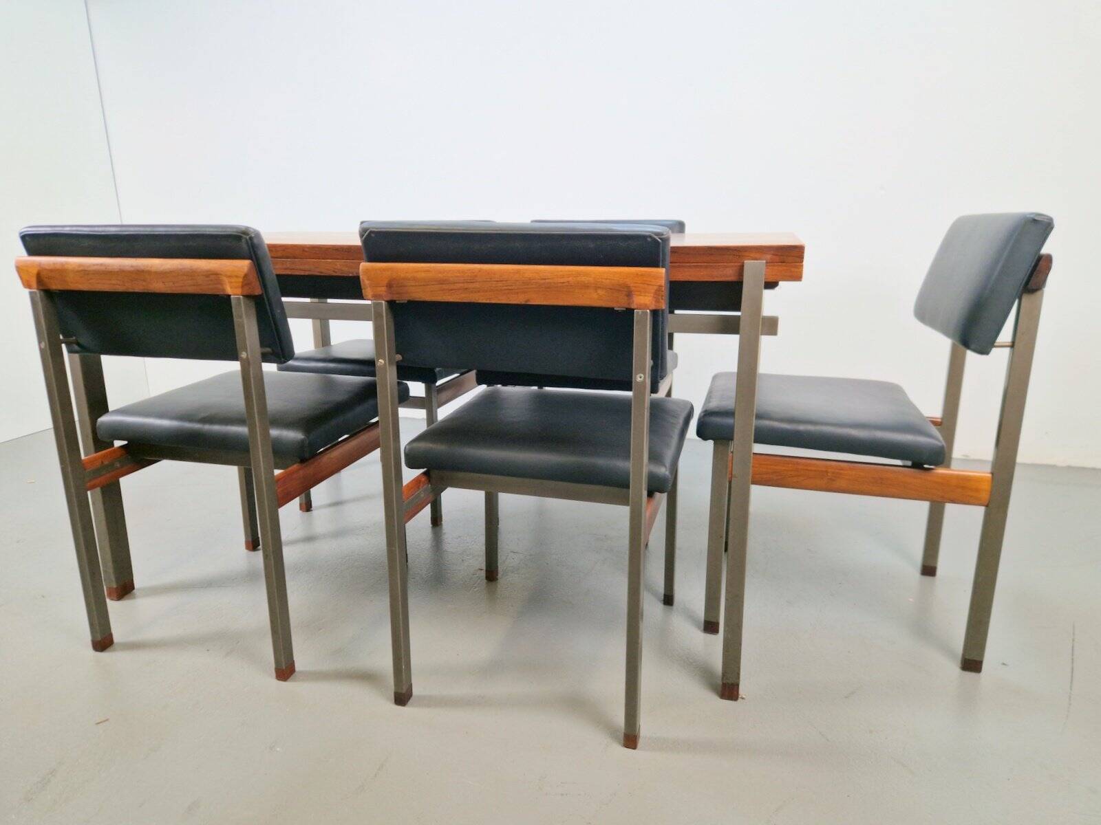 Pali Dining Chairs and Table by Louis van Teeffelen for Wébé, 1960s, Set of 6