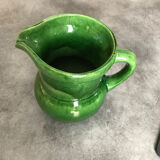 Pichet in vintage in terre cuite varnished shades of green