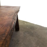 Table basse en noyer et fer forgé du XVIIIe siècle