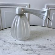 Art Deco wall lamp in molded glass and porcelain 30s