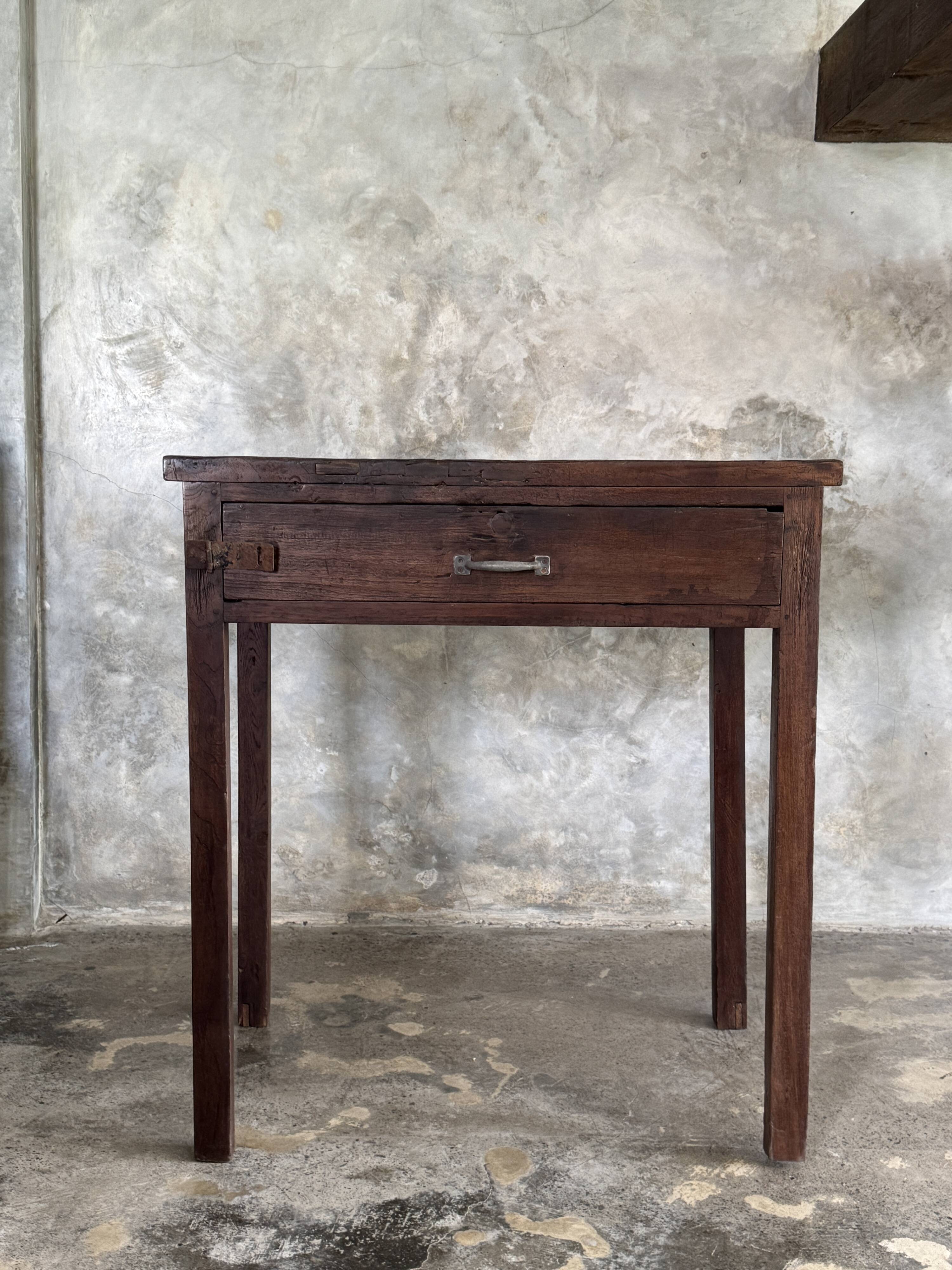 Antique Indonesian teak workbench with one drawer H82.5 L76x49.