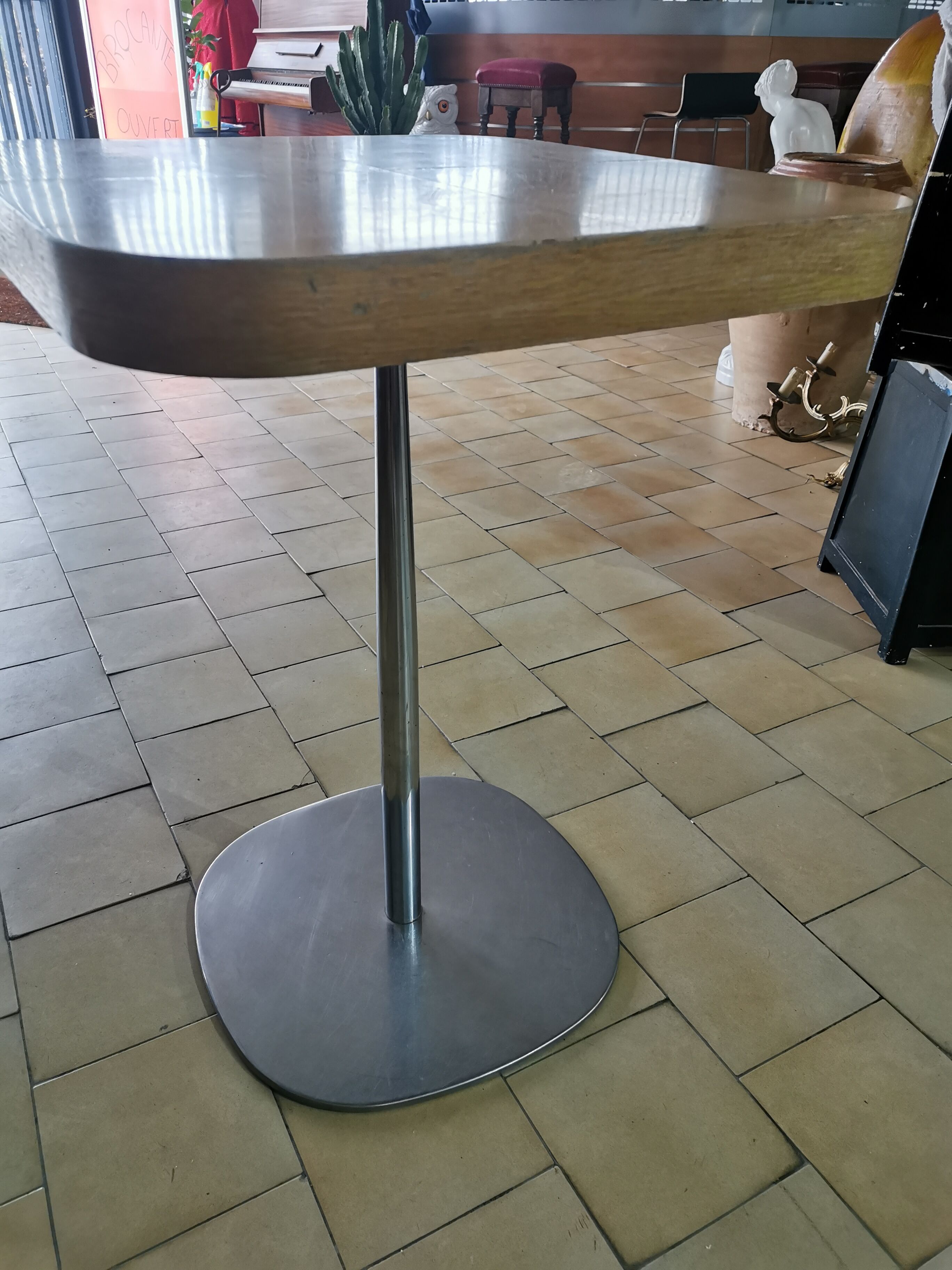 Bistro table