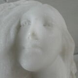 Sculpture face of woman in marble block 13 x 12 x 8 cm