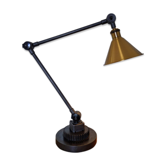 Vintage articulated desk lamp