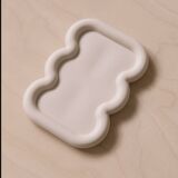 Empty bubble shape pocket in jesmonite