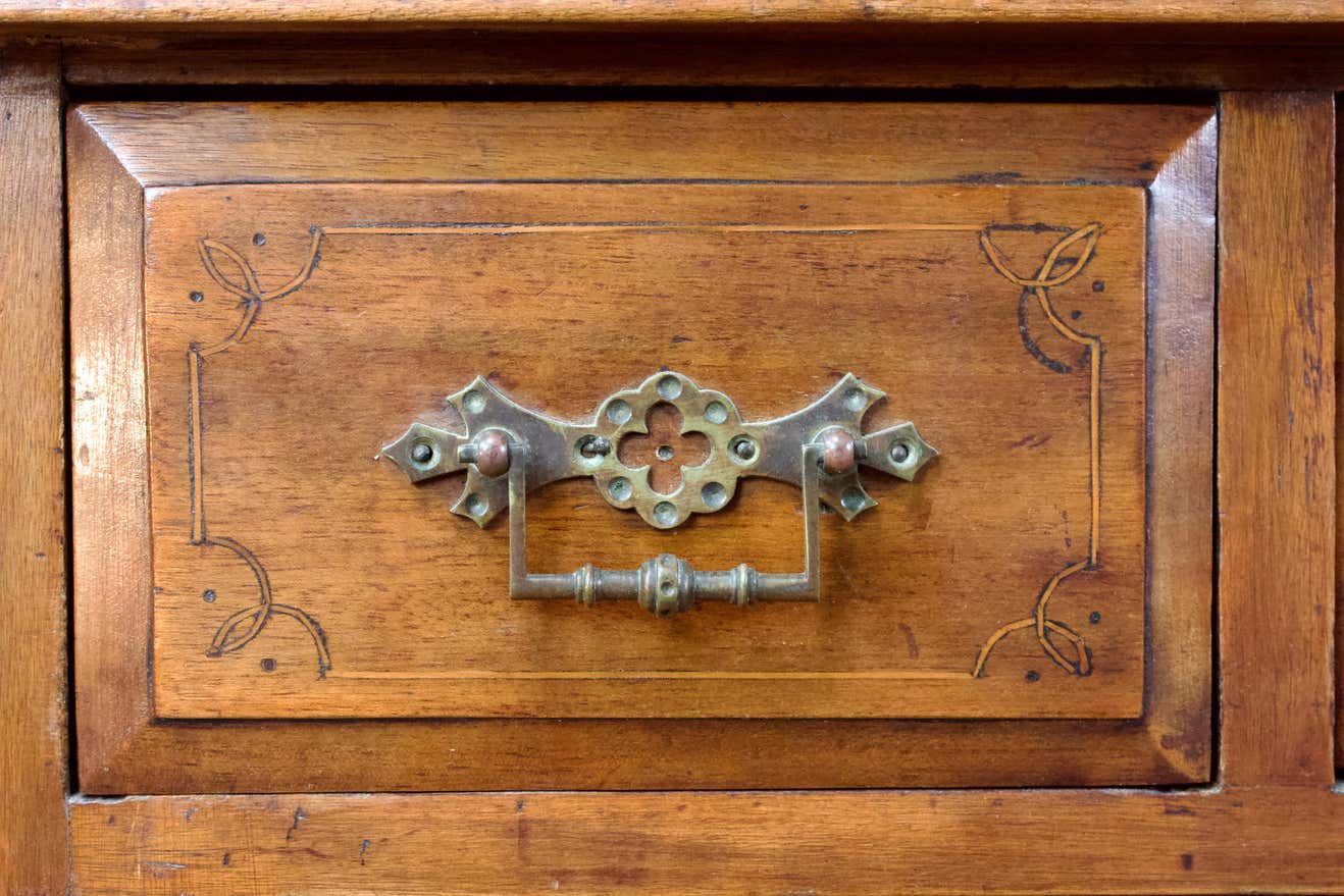 English mahogany sideboard from the 19th century