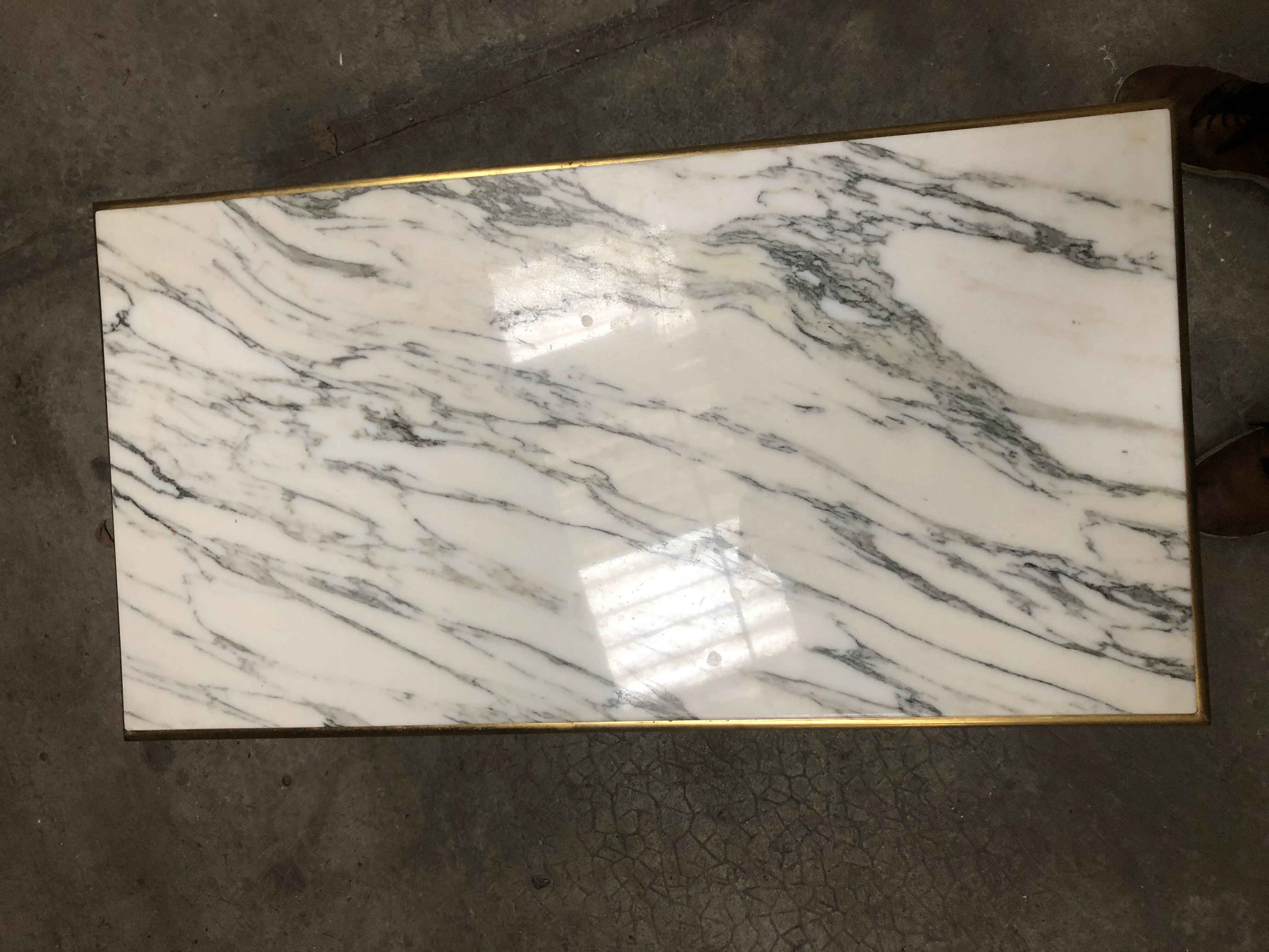 Gold coffee table 60/70