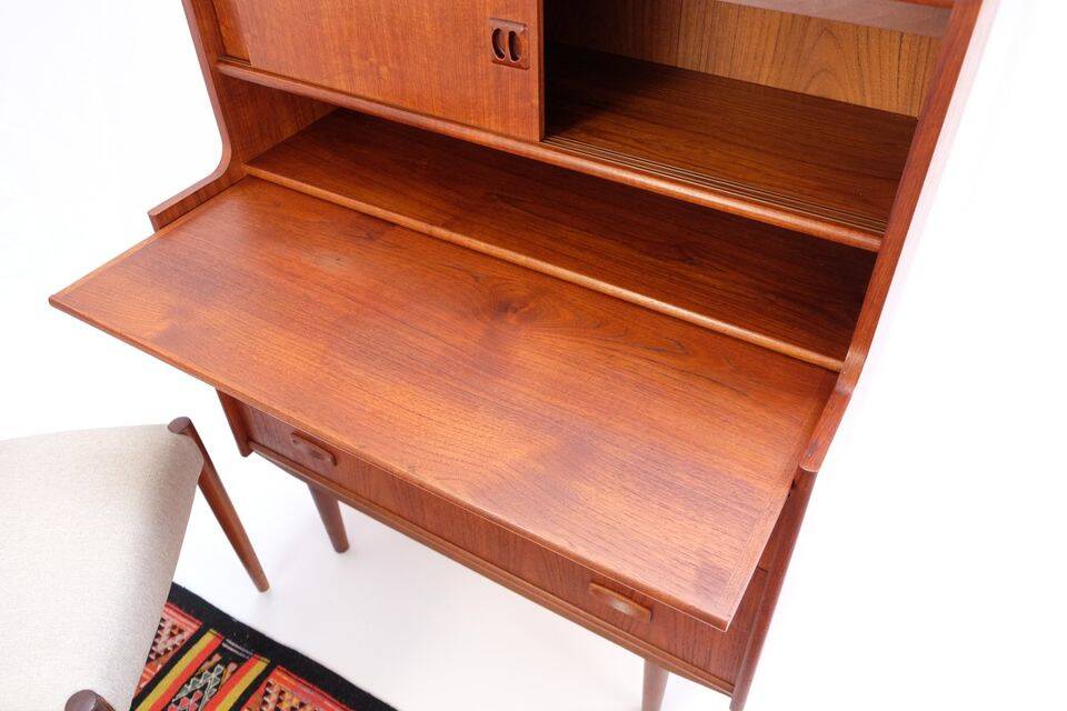Vintage Danish secretary from the 1960s/70s, in teak, mid-century style.