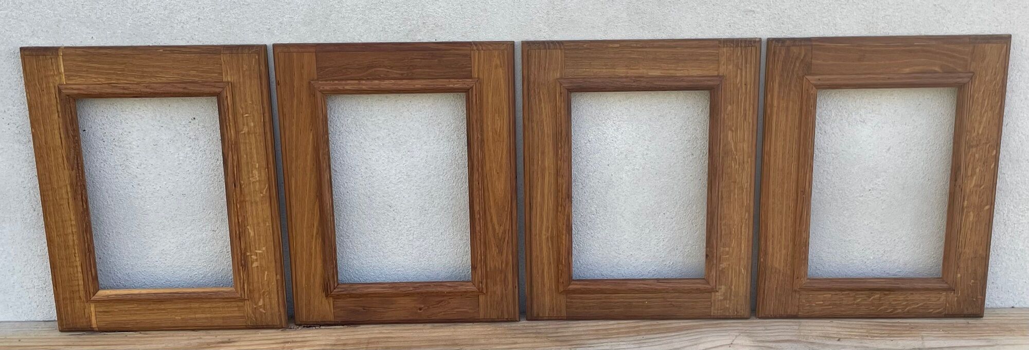 Set of 4 identical frames oak wood from artist stock