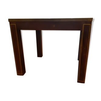 English-style coffee table