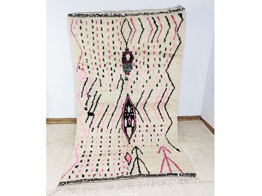 Moroccan berbere carpet 257x150cm