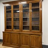 Large walnut bookcase from the end of the 19th century