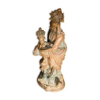 Statuette