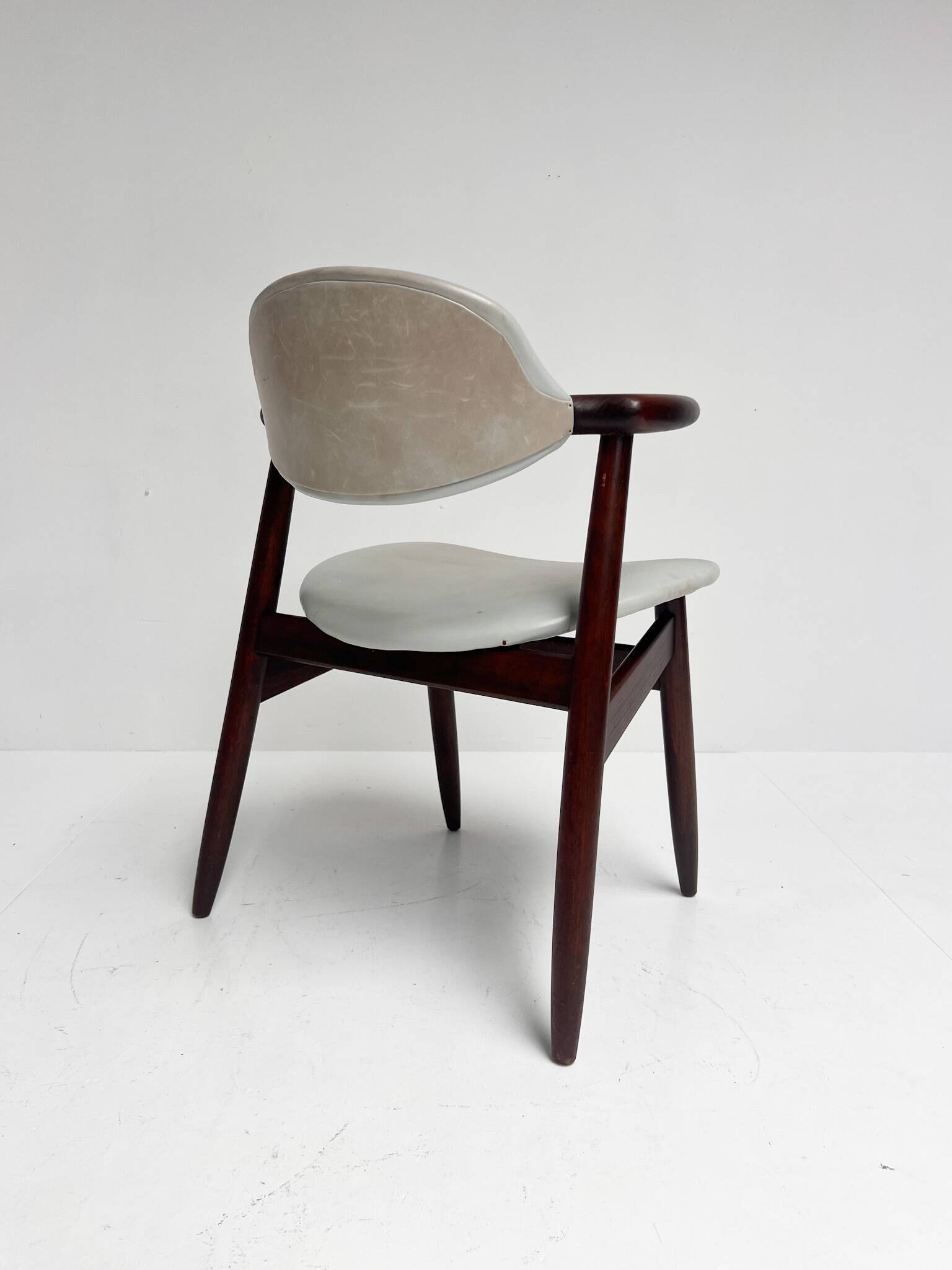 Grey colored cowhorn chair, 1970s