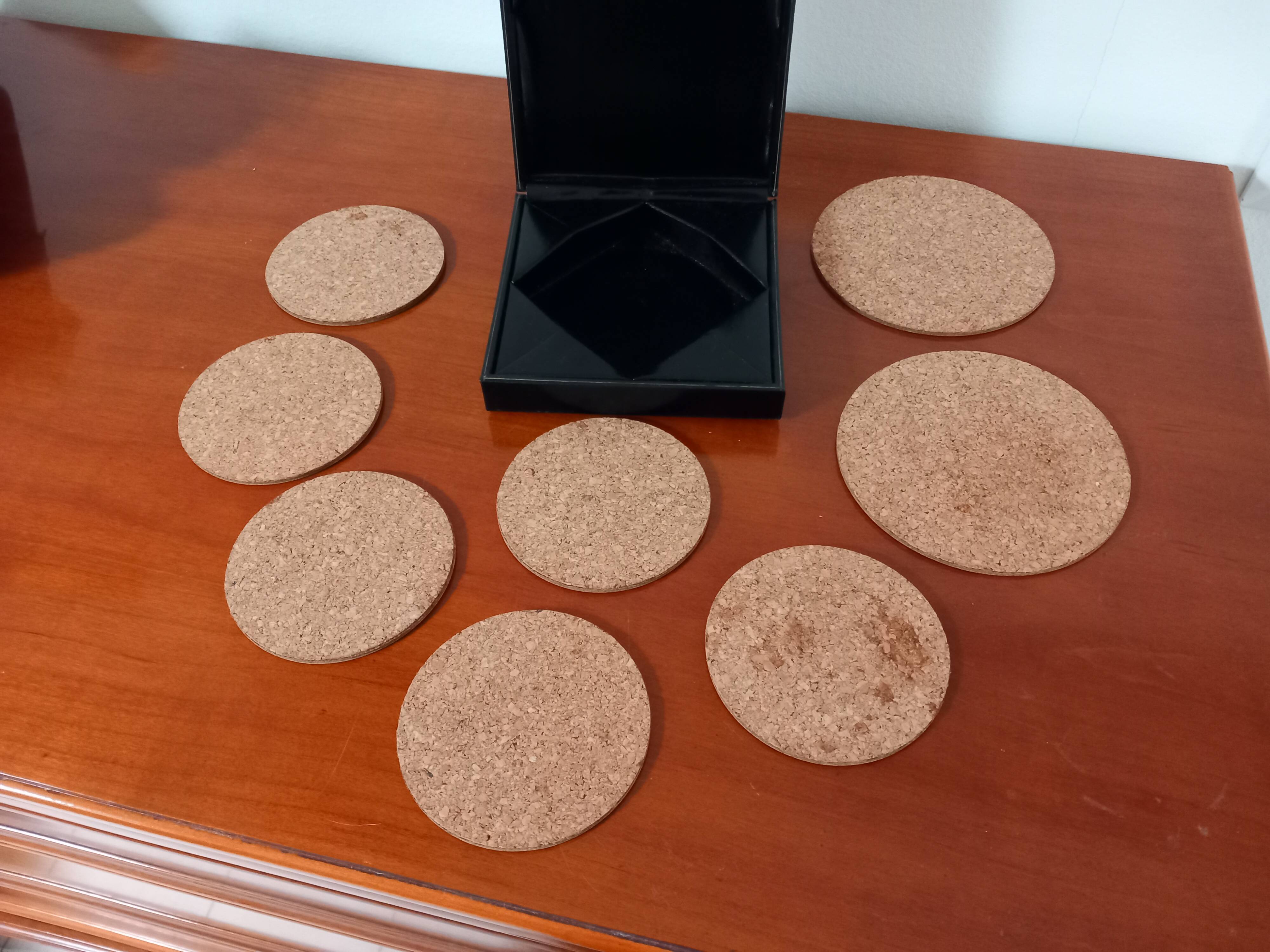 Napoleon set of 6 coasters and 2 bottle mats