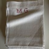 Set de 6 serviettes en lin caviar 1930 brodées MG rouge 65 x 85
