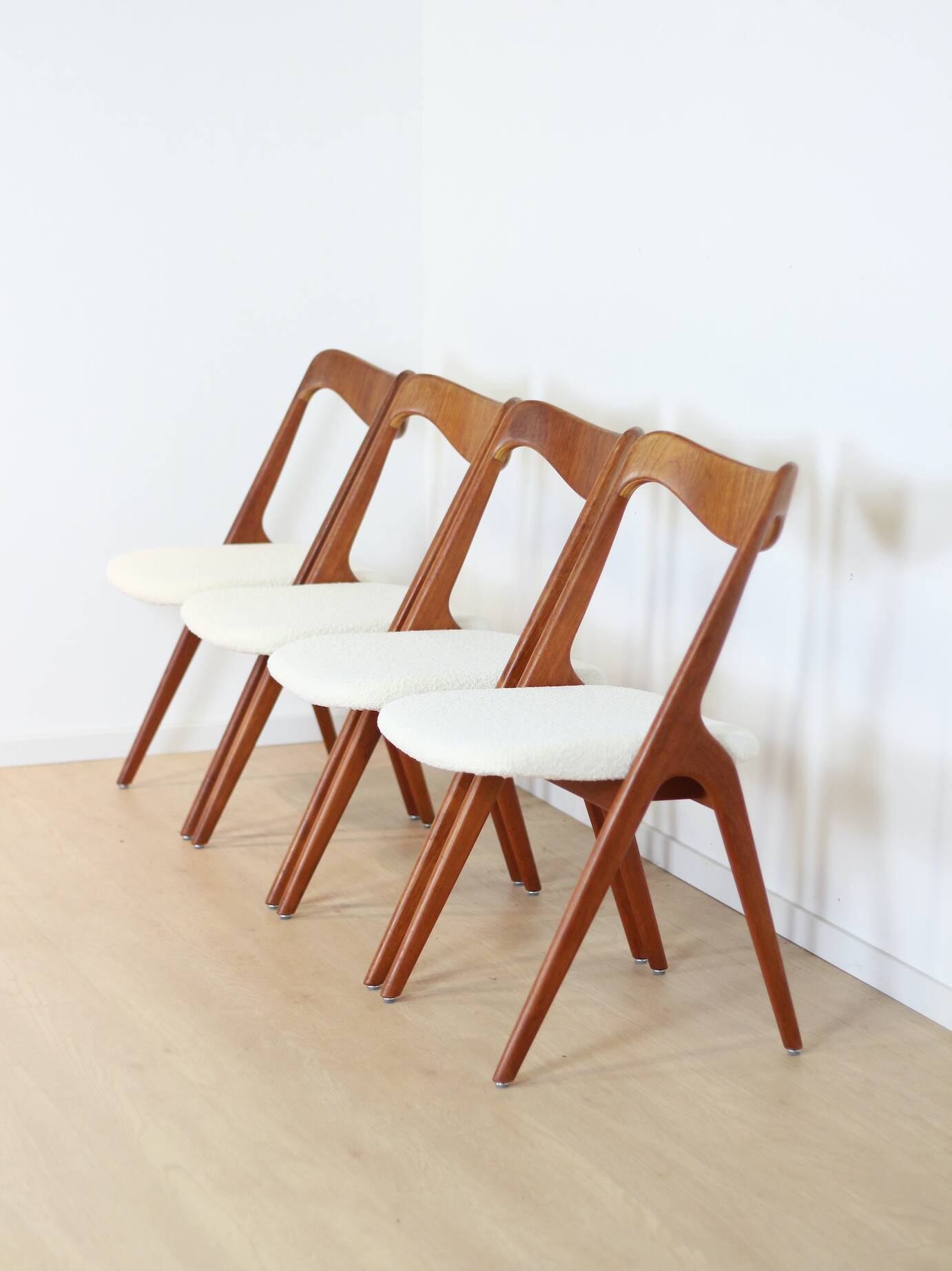Set Bouclé diningchairs Albin Johansson and Sons