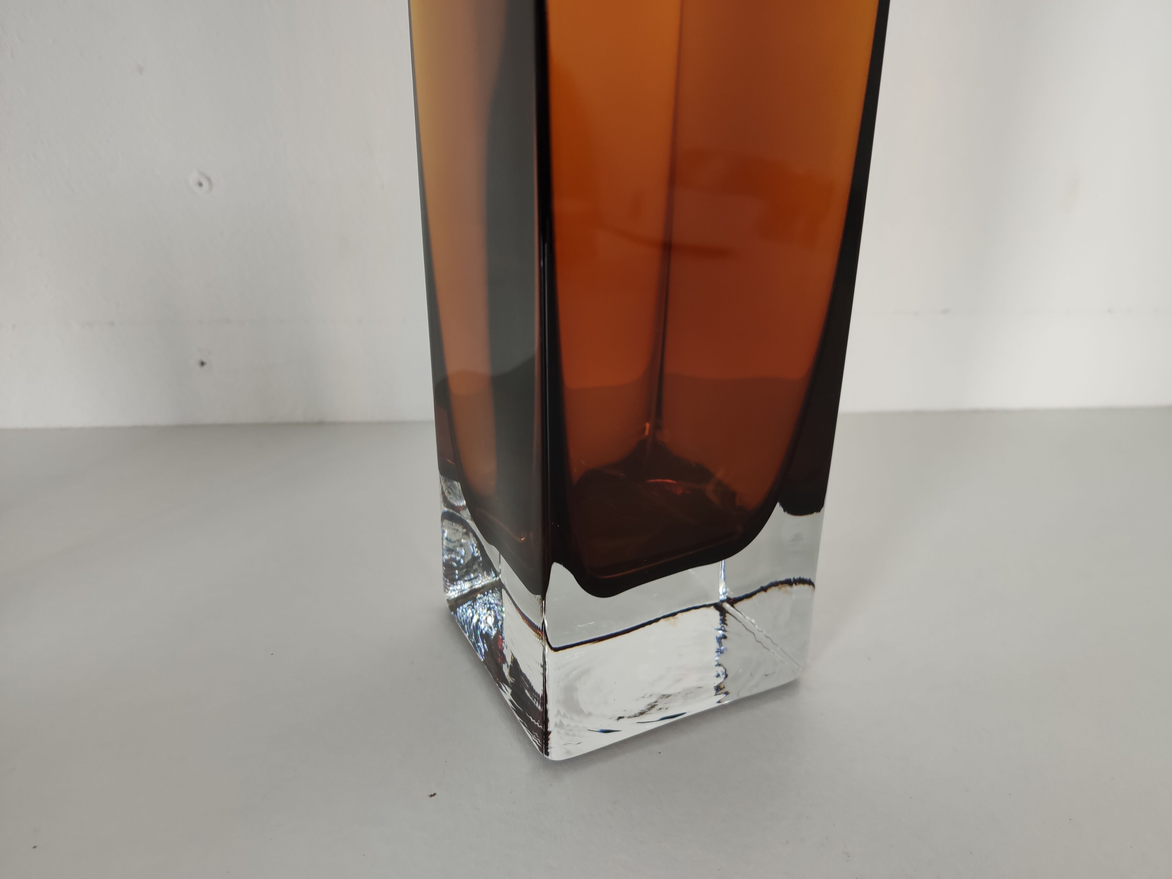 Gunnar Ander's vase, Suede 60s