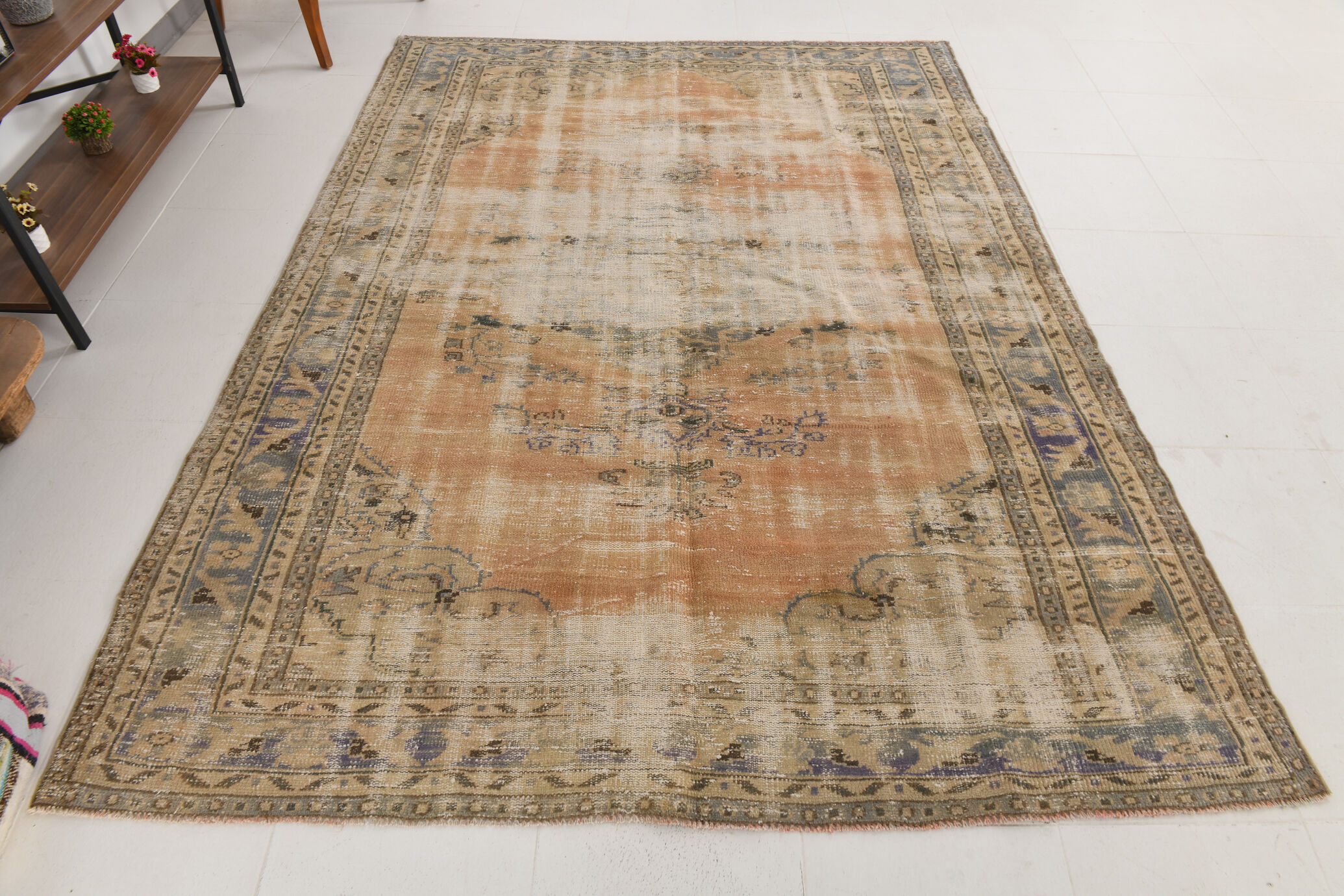 6x9 Old Antique Vintage Rug, 196x270Cm