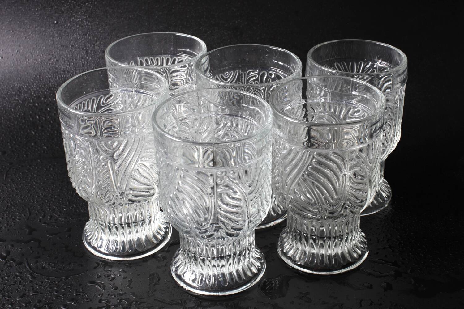Set of 6 Mid-century Rare Pressed Glass Glasses / Libochovice / 1981