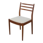 Chaise de salle à manger en teck du milieu du siècle par Victor Wilkins pour G-Plan, années 1960.