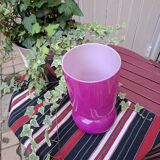 Vintage fuchsia opaline lamp