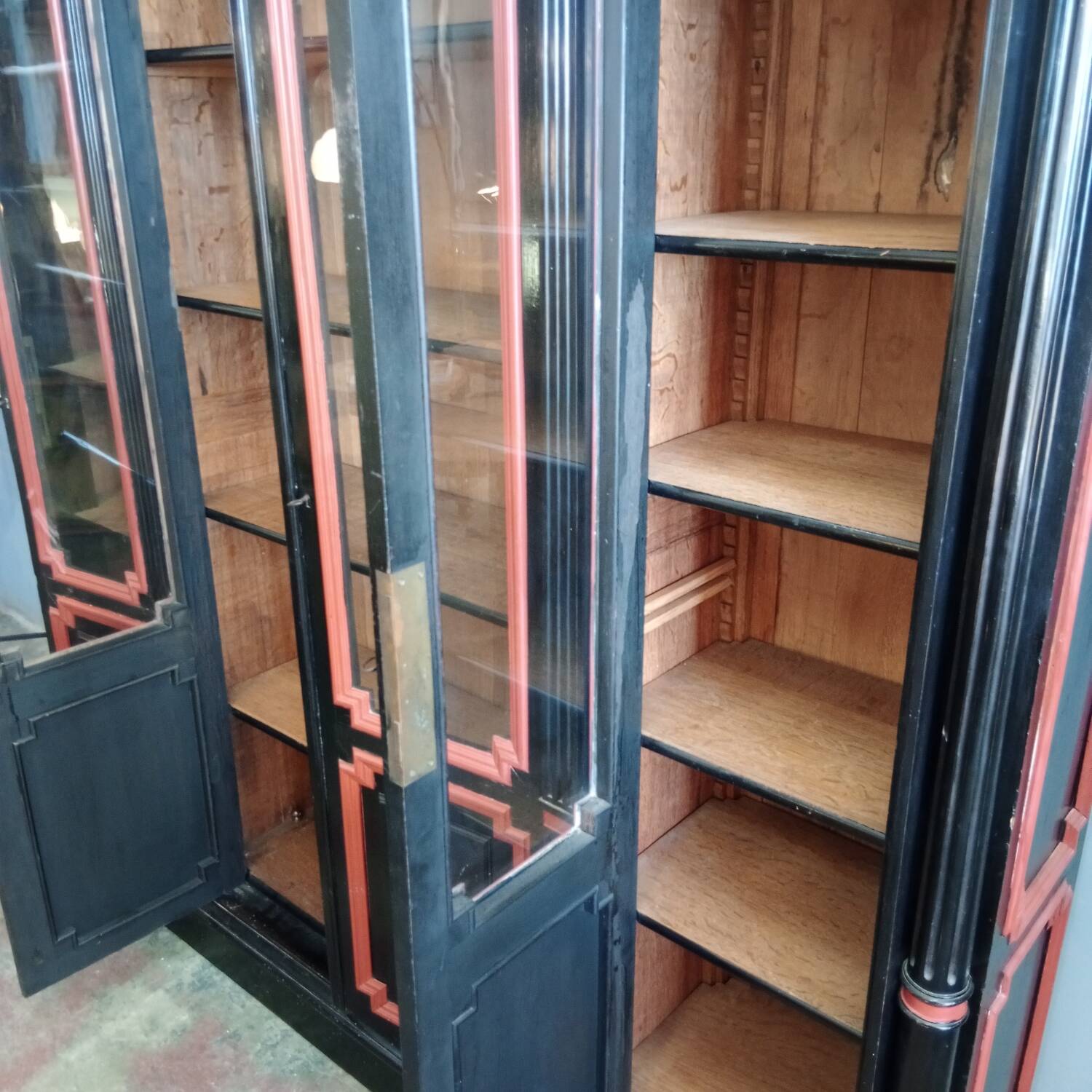 Napoleon III glass library