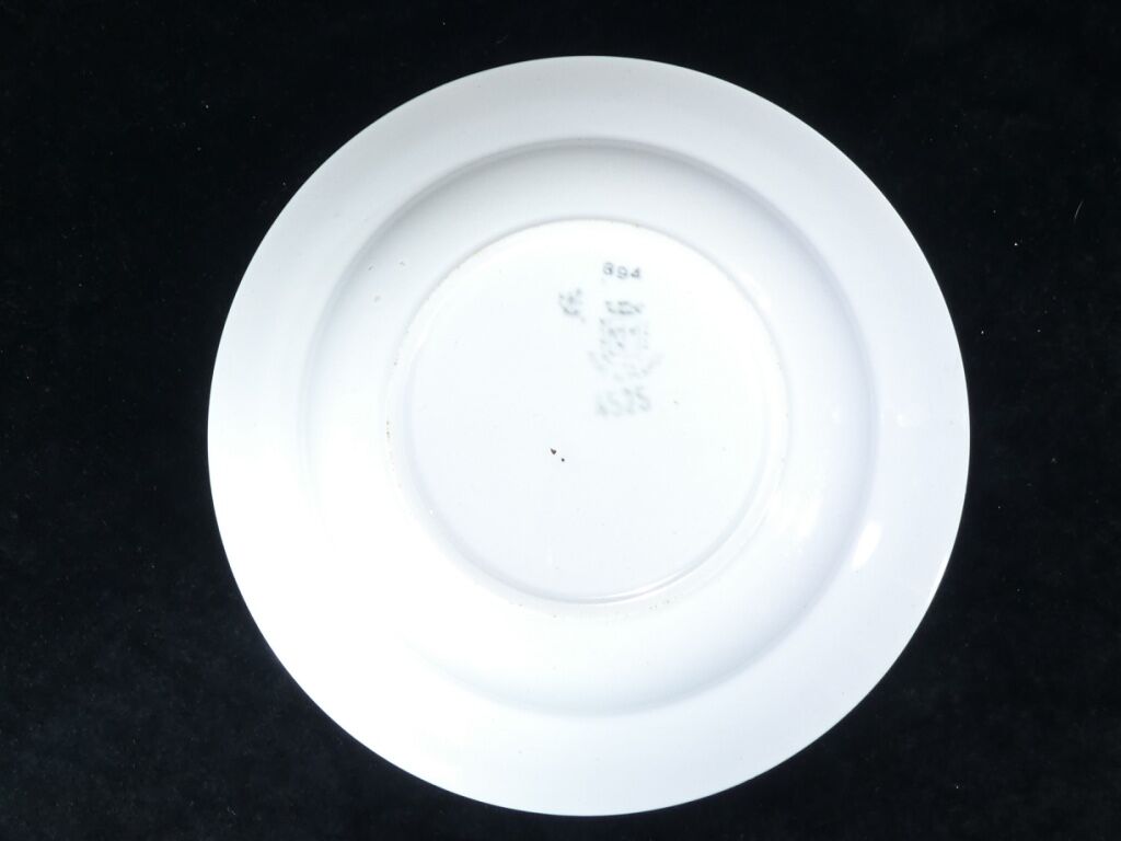Round art deco faience dish of st amand no digoin