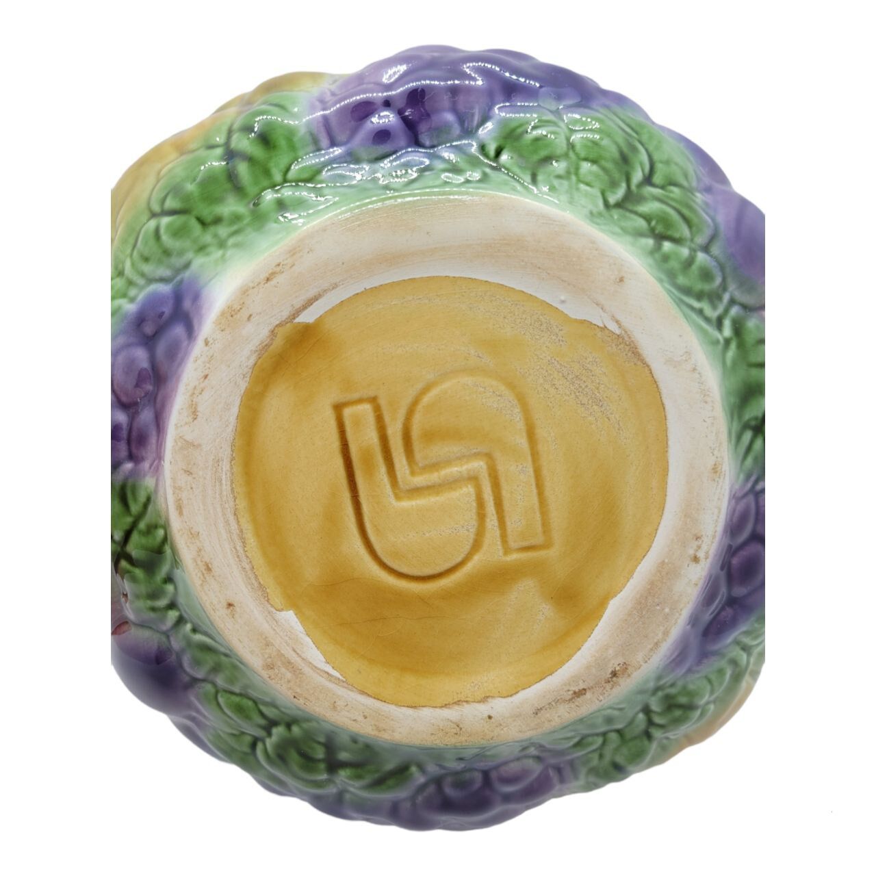 Vintage fruit basket in Sarreguemines slip