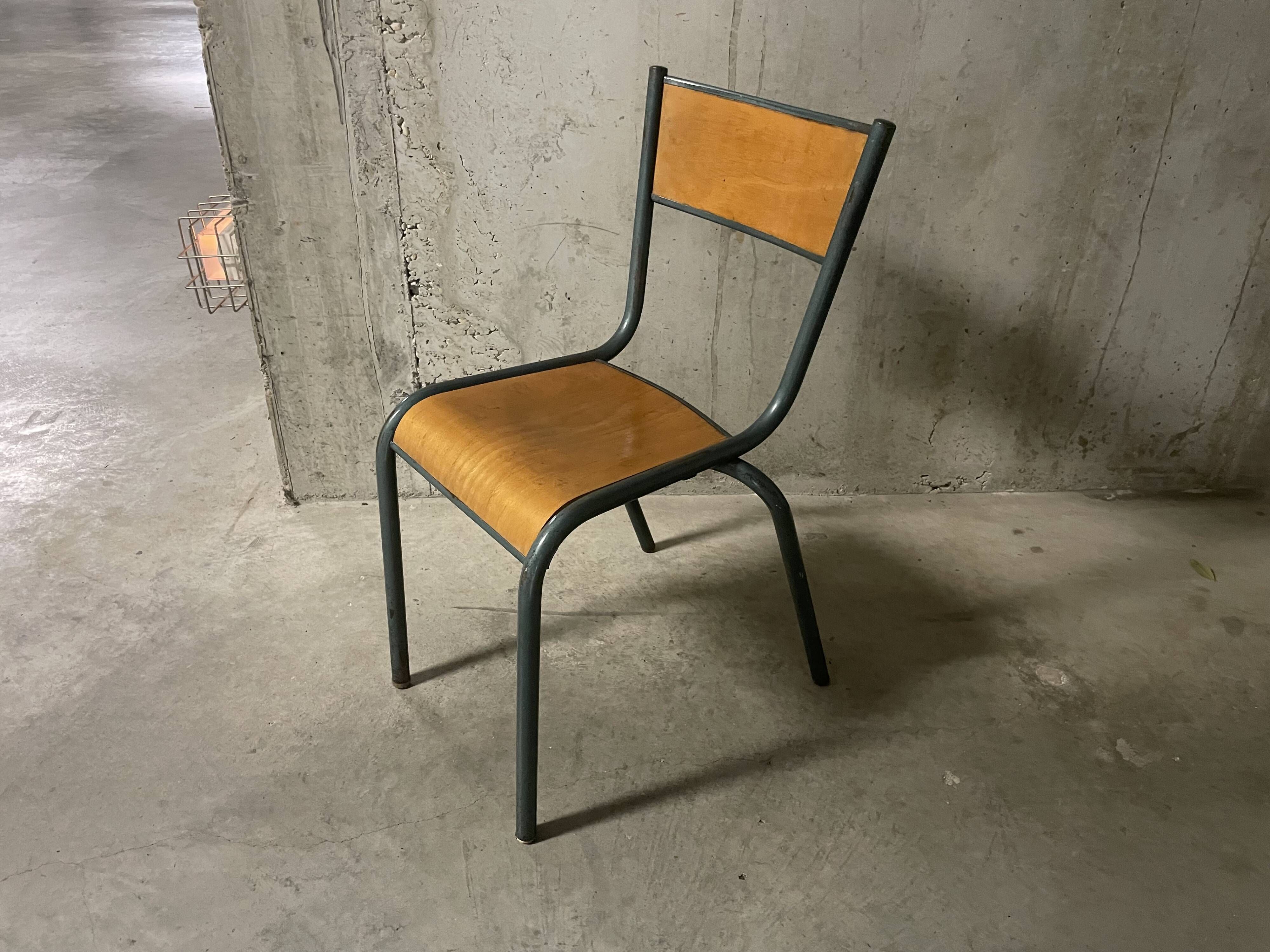 Mullca 510 chair