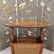 Petite table-porte revue cannage