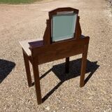 Art Deco hairdresser