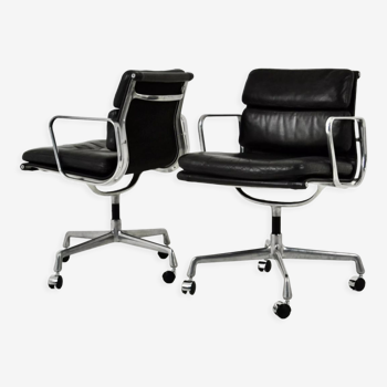 Black leather chairs with soft padding by Charles & Ray Eames for ICF, 1970s, set of 2