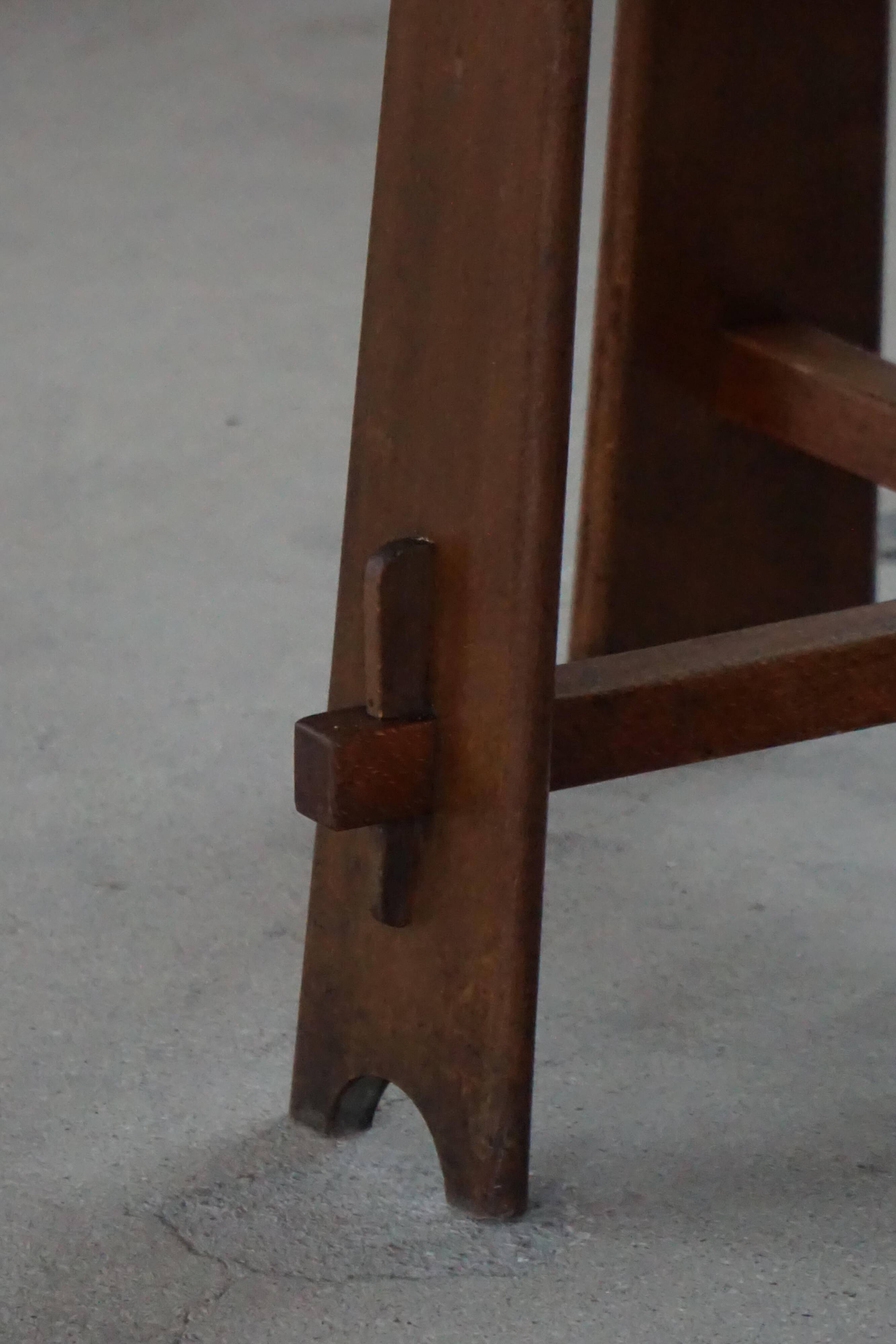 Modern Danish, side table / sculptural console in oak, 1940s