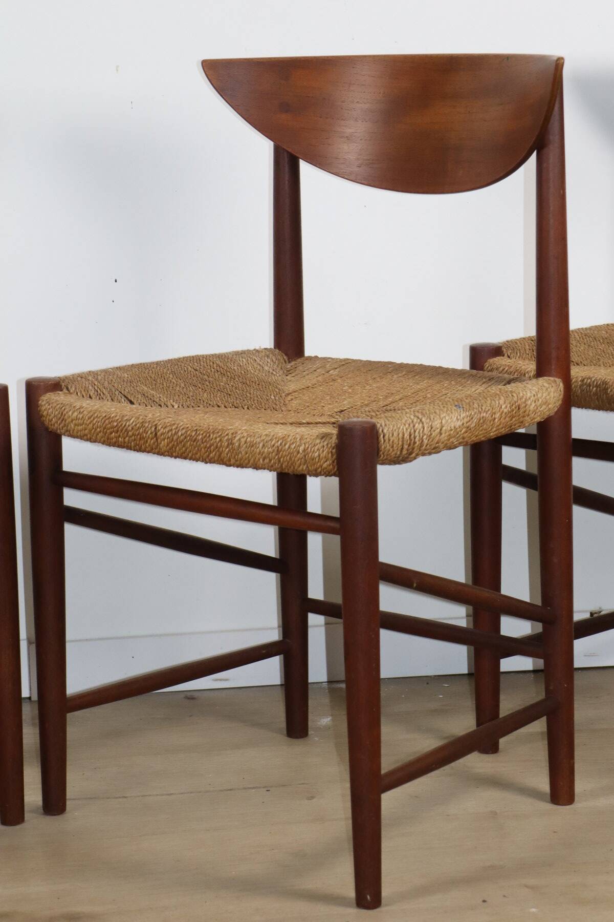 Set of 4 Scandinavian chairs by Peter Hvidt – teak & cord – 1960s