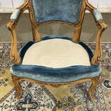 Fauteuil cabriolet de style Louis XV en hêtre