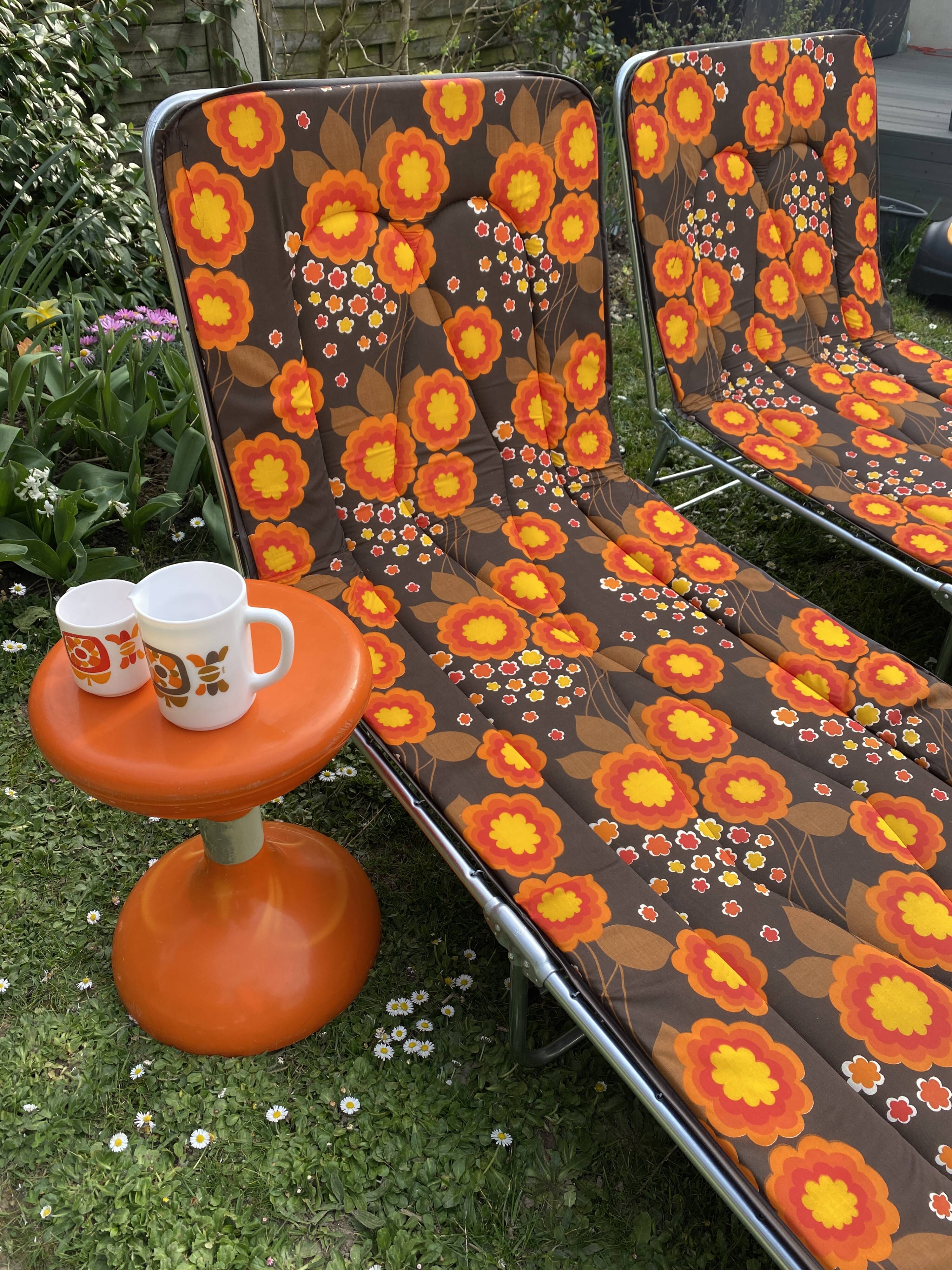 Pair of vintage sunbeds