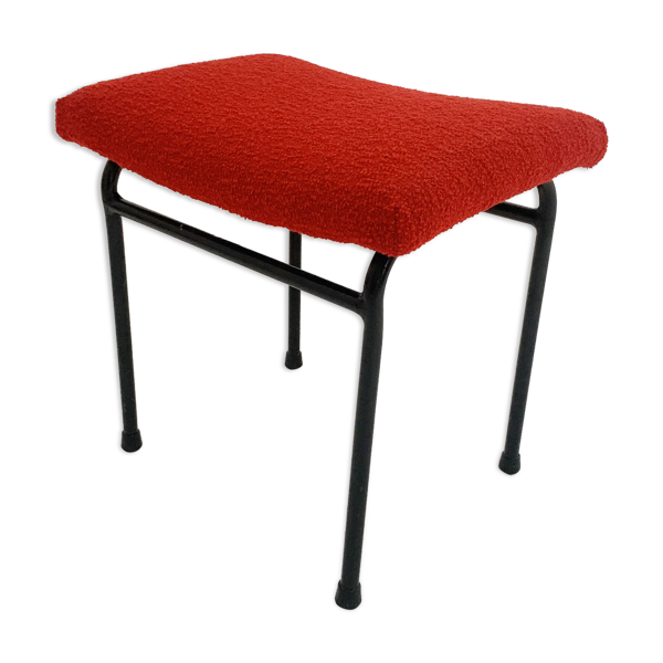 Tabouret en tissu boucle de laine rouge, pologne, années 1960
