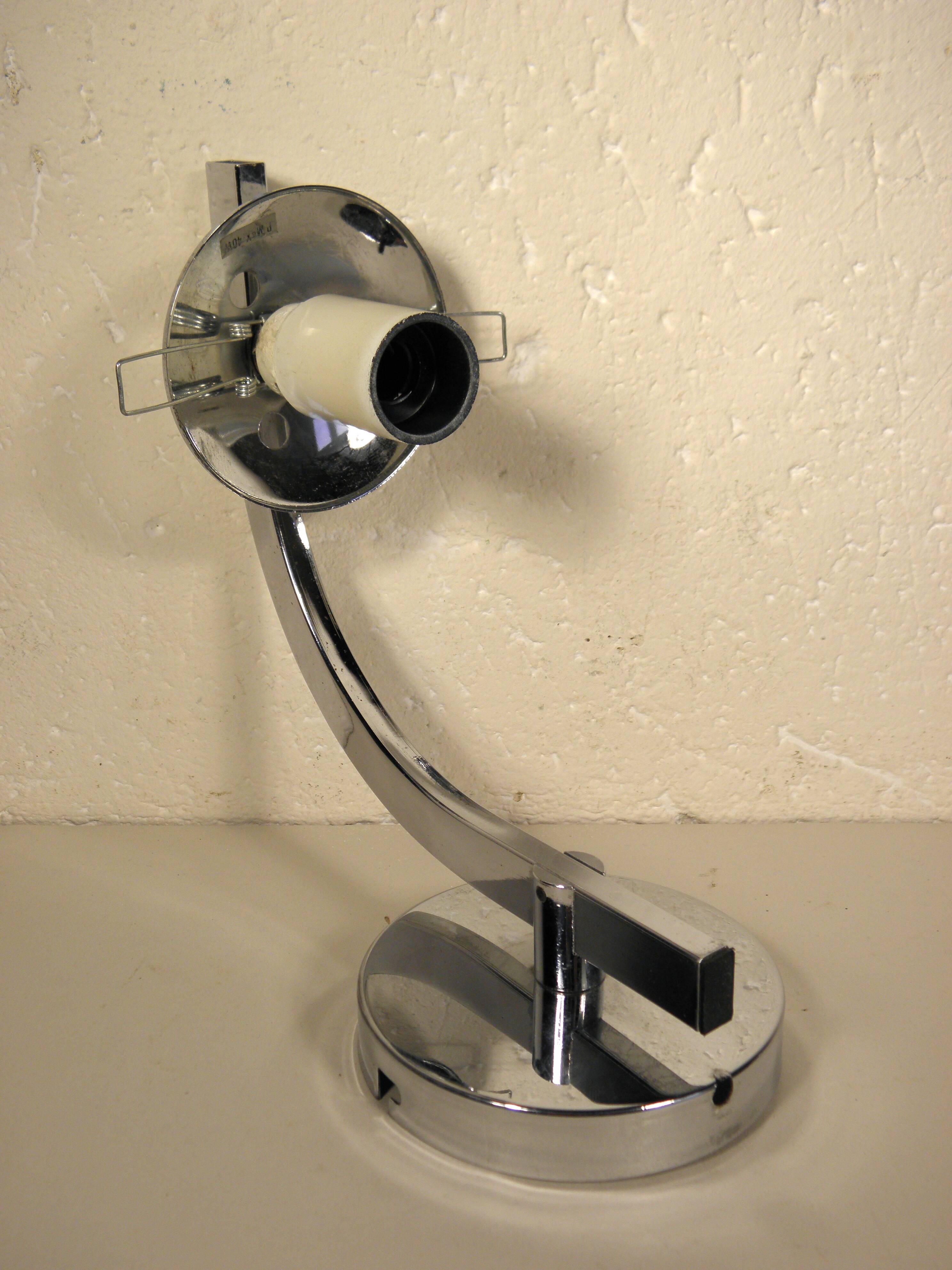Paire d'appliques verre et chrome 1970